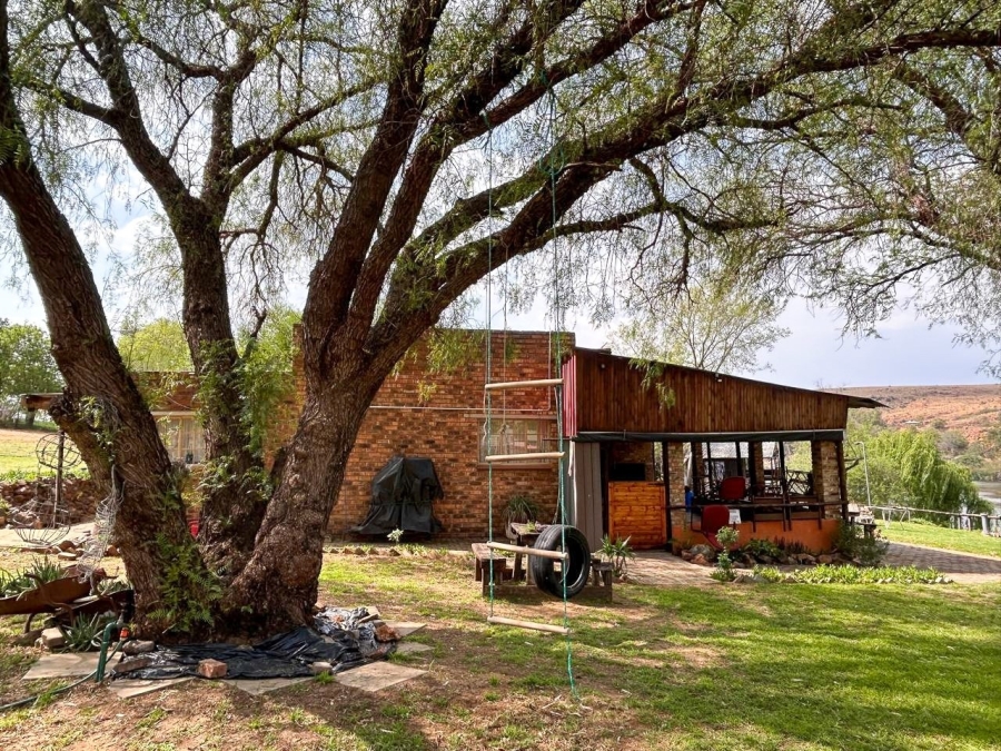 3 Bedroom Property for Sale in Lindequesdrif North West